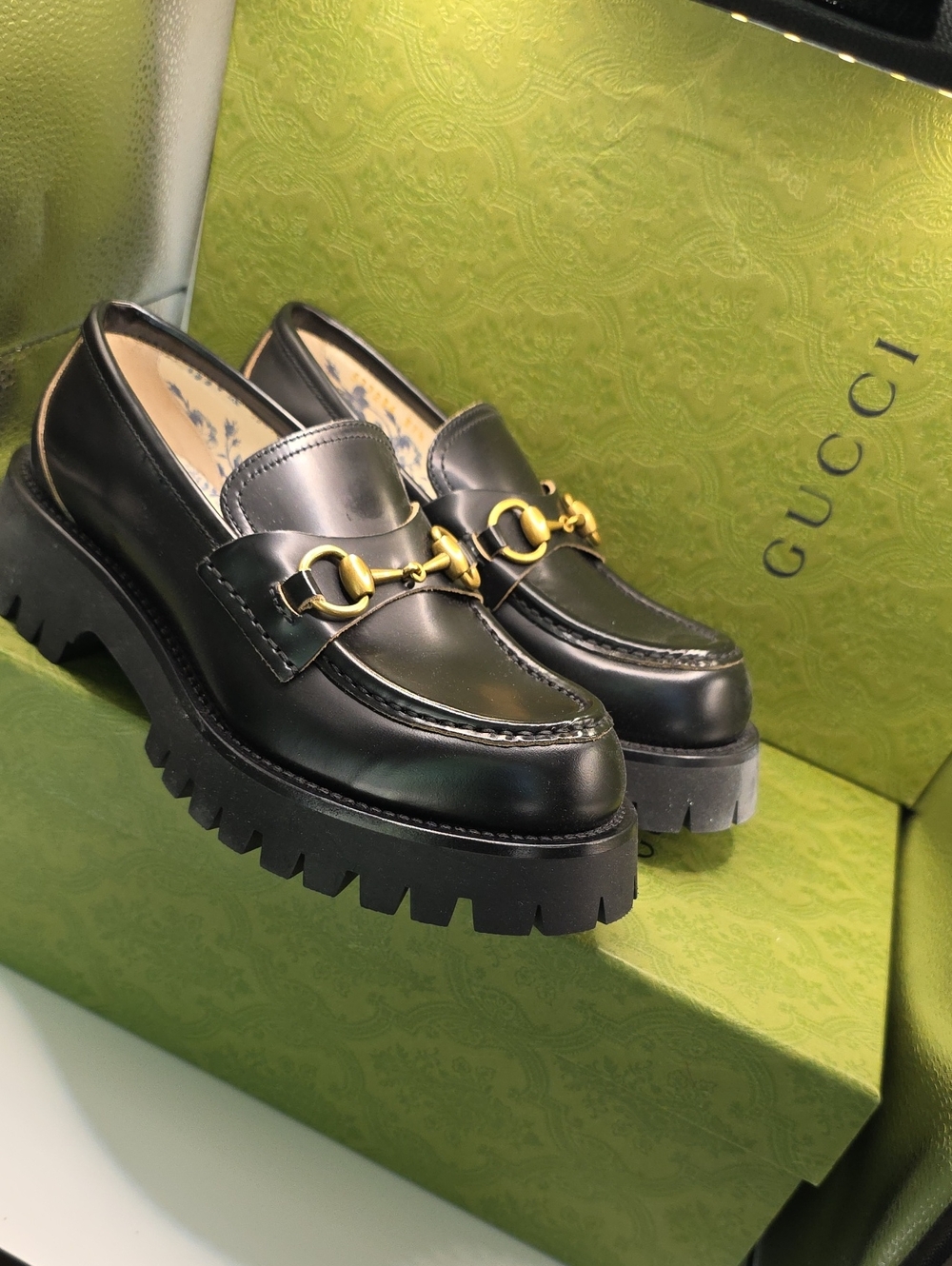 Gucci Black Leather Lug Sole Horsebit Loafers with Gold Hardware